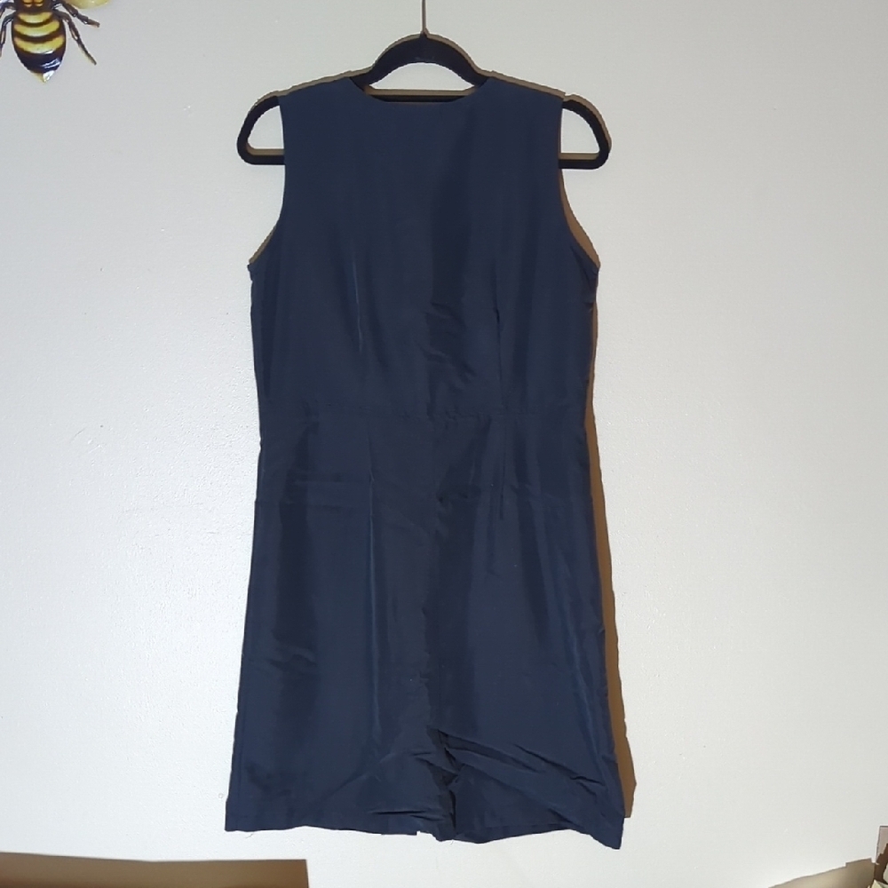 Ashley Cooper Black Sleeveless Blouse - Picture 4 of 7